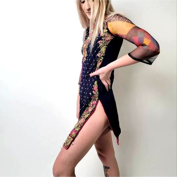 Vintage 1970's Zello Club Sheer Black Tabard Tunic Dress - Picture 3 of 8